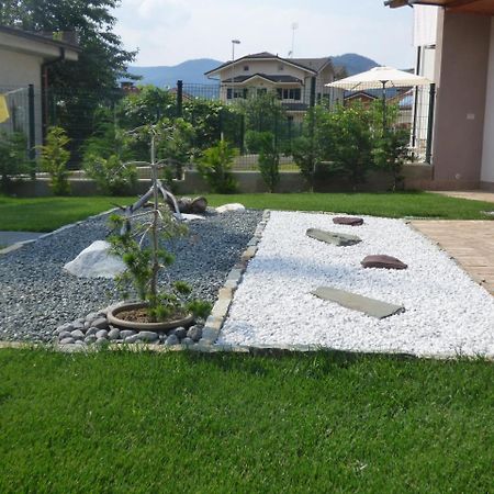 Giravento Bed and Breakfast Borgo San Dalmazzo Exteriör bild