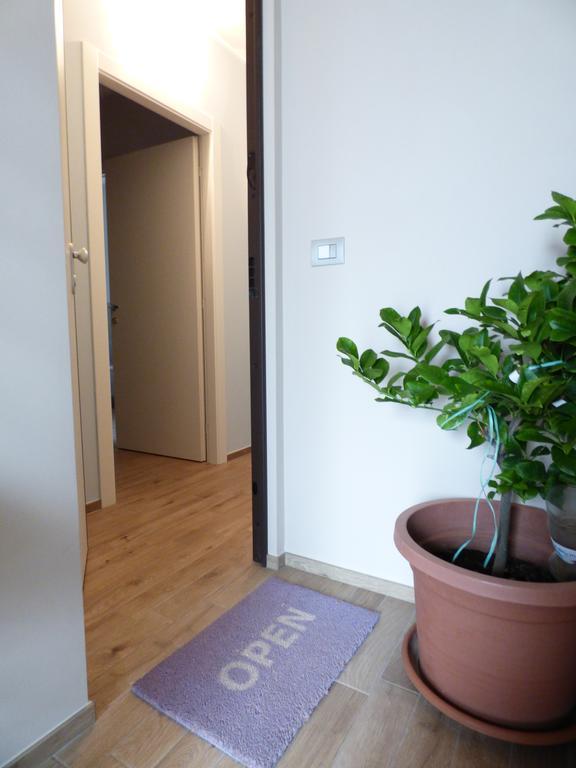 Giravento Bed and Breakfast Borgo San Dalmazzo Exteriör bild