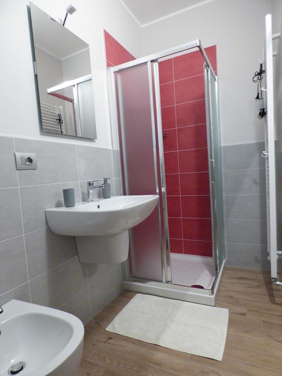 Giravento Bed and Breakfast Borgo San Dalmazzo Exteriör bild